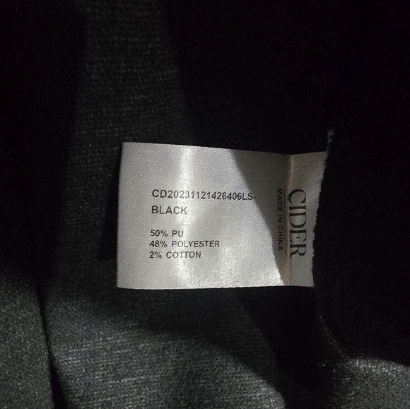 🍎 Faux Leather Contrasting Binding Pleated Mini Skirt Plus Size 2x / 20 - Picture 6 of 7